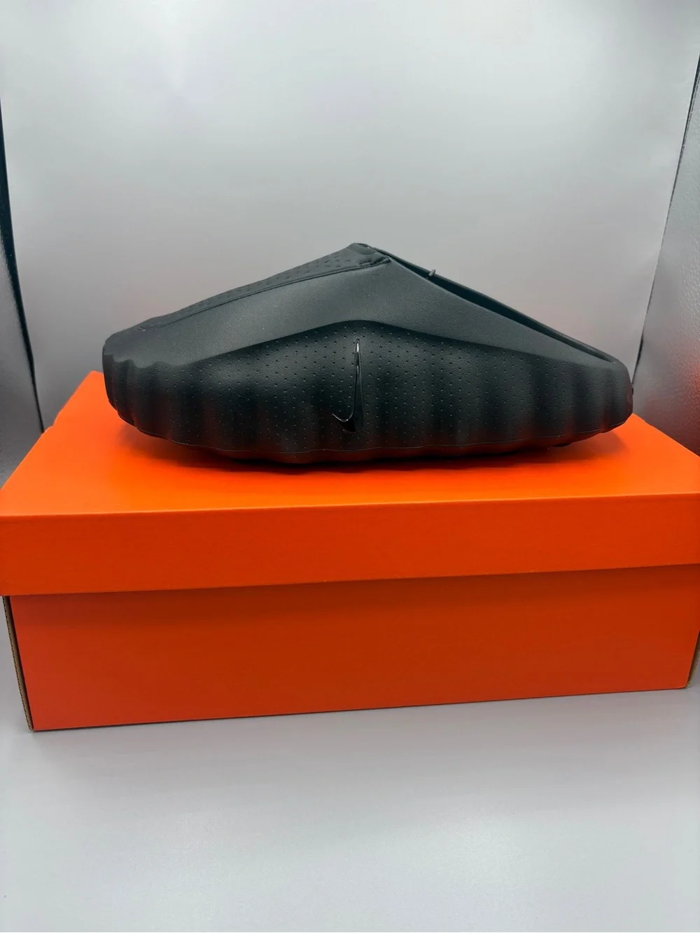 Nike Men’s Black Foam Slide Clog